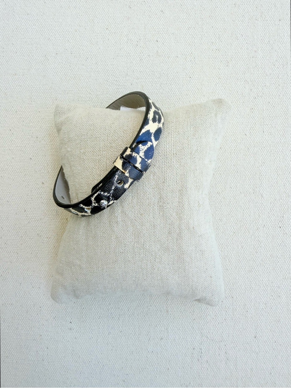 *Single Leather Band* KEEP COLLECTIVE Retired Pin Closure Animal Print